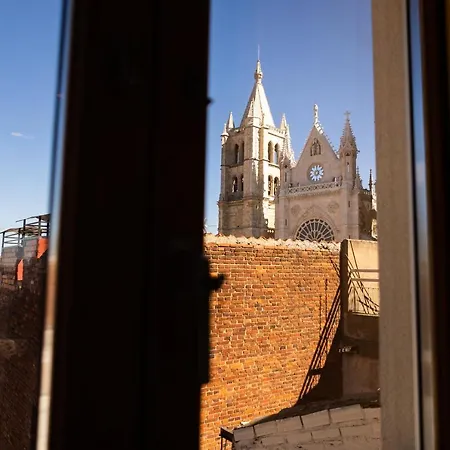 Principia Apartman León